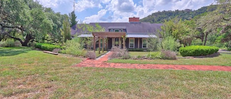 Ranch style home along the Blanco River