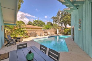 Exterior Space | Private Pool