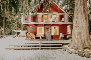Architecture, Building, House, Cabin, Chair