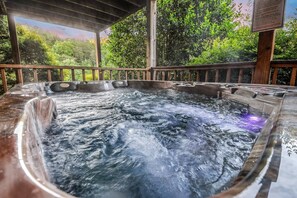 Tub, Hot Tub, Architecture, Building, House
