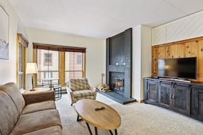 Furniture, Indoors, Living Room, Screen, Couch