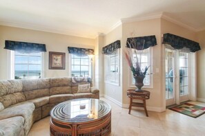 Living Room and Balcony with Ocean View