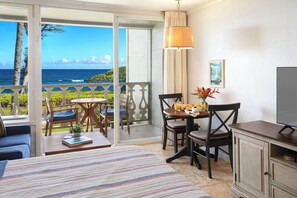IOTB 246 Dining and Lanai