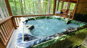 Bain à remous extérieur