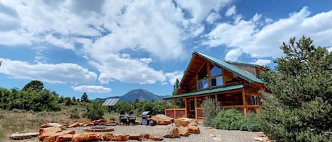 Canyon View Family Cabin