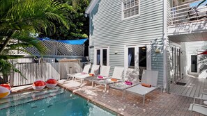 The private pool can be heated upon request to your desired temperature for an additional fee...