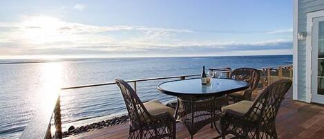 Oceanfront dining from the deck.