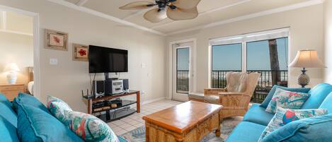 Sand and Sunchine awaits! Book your next vacation at Suntide ll Towers Unit 203! 