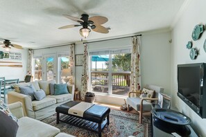 Living Room/Limited Oceanviews