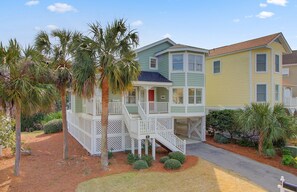 Well Maintained, 55 Pelican Bay