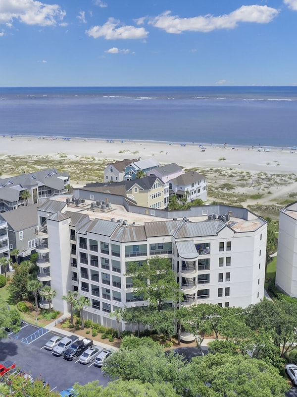 Amazing oceanfront views!