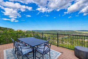 Balcony opens to breathtaking hill country views