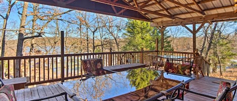 Canadian, Oklahoma Vacation Rental | 3BR | 2BA | 1,250 Sq Ft | Steps to Enter