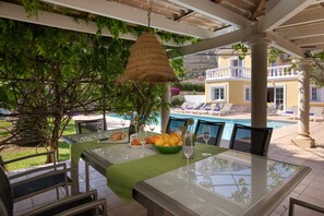 Outdoor dining area