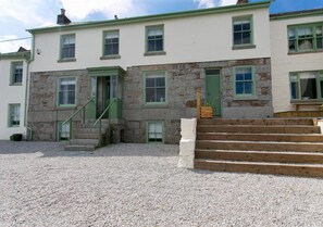 Orchard Cottage exterior entrance