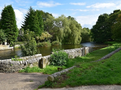 Willow Cottage, ASHFORD-IN-THE-WATER