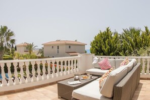 Villa Casa Mia by Ezoria Villas (1038)