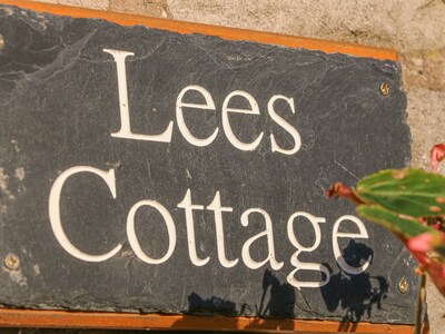 Lees Cottage, BRADWELL