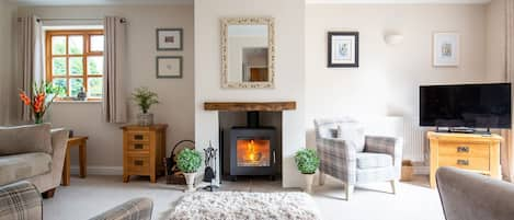 Living room, Teagles, Bolthole Retreats