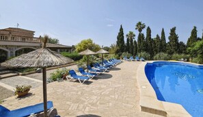 Holiday Home Swimming Pool