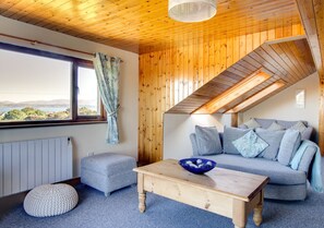 Relax in the spacious sitting room