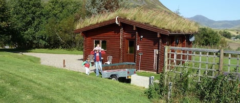 Benearb Log Cabin