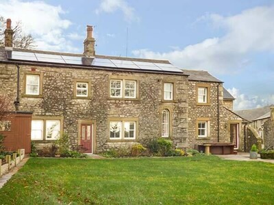 Old Hall Cottage, SETTLE