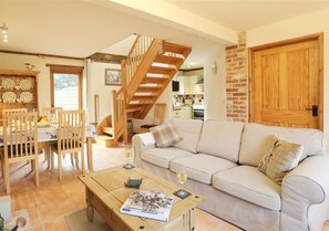 Sitting Room/Dining Area - View 2