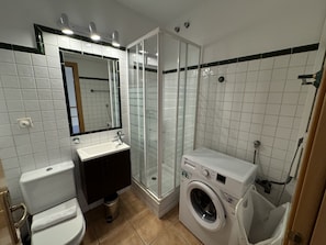 Bain