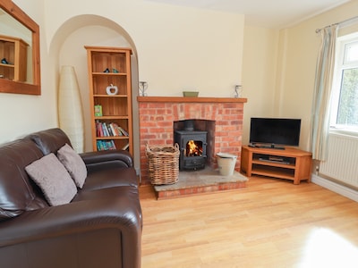 2 Organsdale Cottages, KELSALL