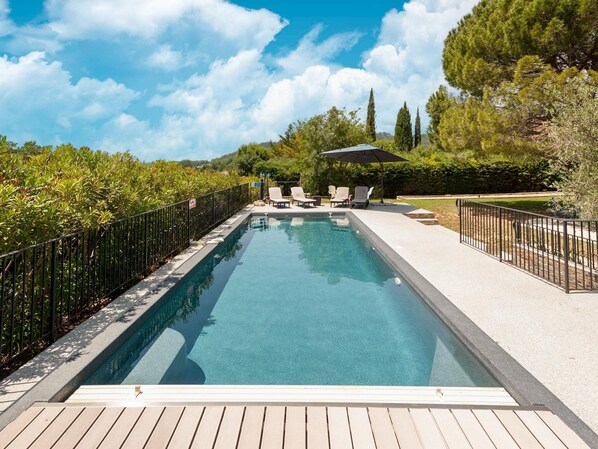 Piscine maison de vacances