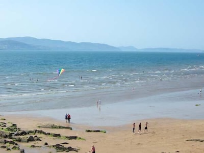 The Beach House Apartment, BUNCRANA, COUNTY DONEGAL