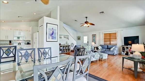 Dining Area/Living Room