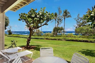 Sweet Ground Floor Suite w/WiFi, Lanai, Kitchen, Flat Screens, DVD–Kaha Lani 122