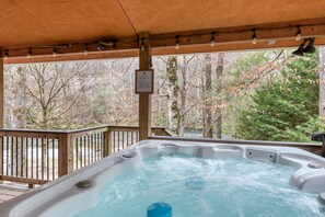 River Escape Hot Tub View