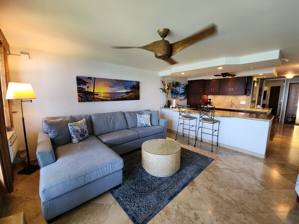 Gorgeous Living area!