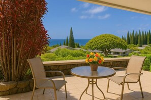 Table for two? How about ocean views, birdsong, and a sky so blue it feels like a filter. KGV-24P7