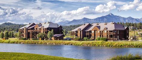 Wyndham Vacation Resort Pagosa Exterior_0