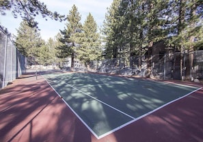 Sherwin Villas tennis court