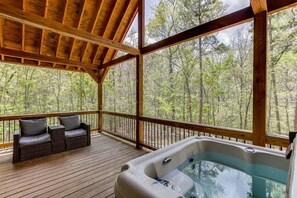 Jacuzzi Hydrotherapy Spa Plus Seating