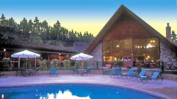 Kohls Ranch Lodge Pool