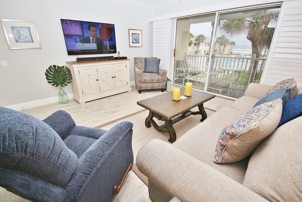 Welcome to Colony Beach Club 241 !