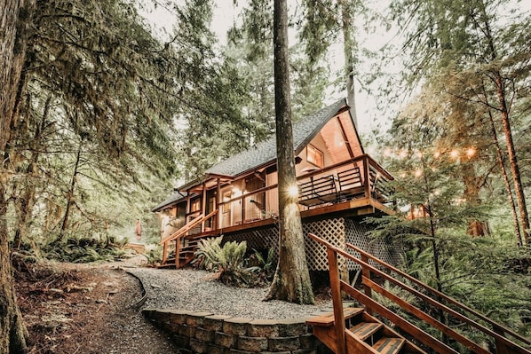 Architecture,Building,House,Cabin,Cottage