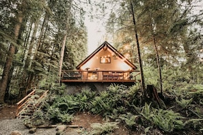 Architecture,Building,House,Cabin,Cottage