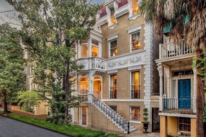 The Garden Suite is the ground floor level of the Wedding Cake Mansion.
