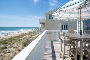 Oceanfront with Indoor and Outdoor Pool & Hot Tub