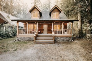 Architecture, Building, House, Cabin, Chair