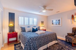 688 Queens Grant - King Room