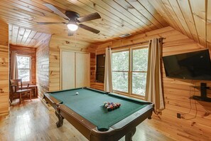 Classic Pool Table
