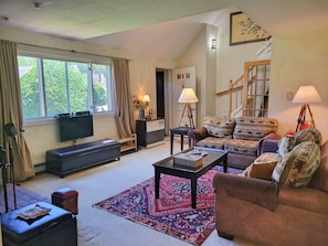 From dining area to living area